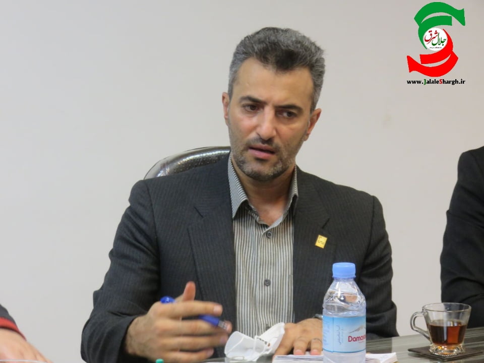 سد معبر یا اشغال فضاهای شهری ، بر زیبایی شهر آستانه اشرفیه سایه افکنده  است