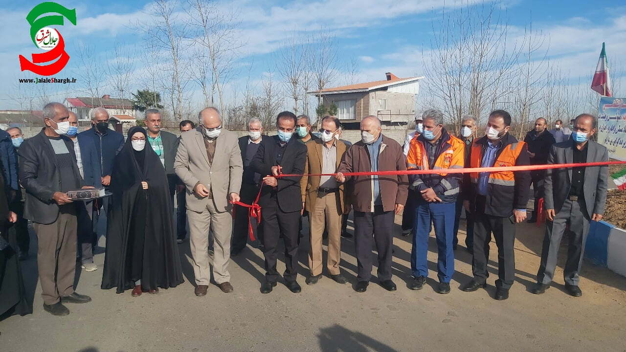 افتتاج آسفالت یک جاده روستایی در بخش مرکزی آستانه اشرفیه