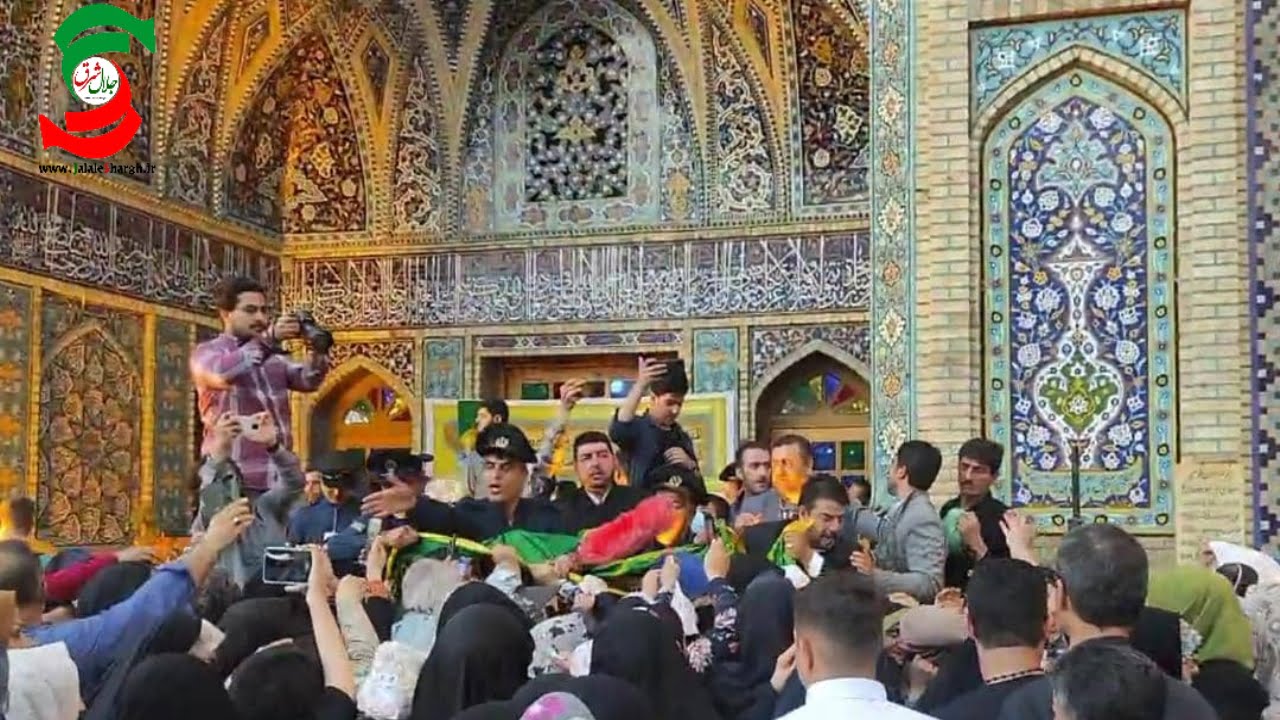 پرچم متبرک به حرم امام رضا ( ع ) وارد صحن حرم مطهر سلطان سید جلال الدین اشرف( ع ) شد + عکس و  فیلم