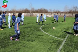 ورزشگاه شهید اسماعیلیان بندر کیاشهر میزبان مسابقات فوتبال بانوان لیگ دو کشور