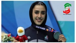 استقبال مردم روستای دستک از فاطمه صادقی دستک دارنده مدال نقره کاتای انفرادی بازی های کشورهای اسلامی+ عکس