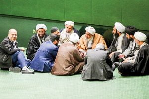 نشست نمایندگان جبهه پایداری برای حجاب اجباری پساگشت ارشاد در مجلس