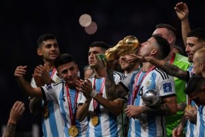 آرزوهای ملت آرژانتین با مسی گره خورده بود /هتریک امباپه هم فرانسه را به قهرمانی نرساند / آرژانتین ۳- فرانسه ۳، /ضربات پنالتی (۴-۲) آرژانتین را قهرمان جهان کرد