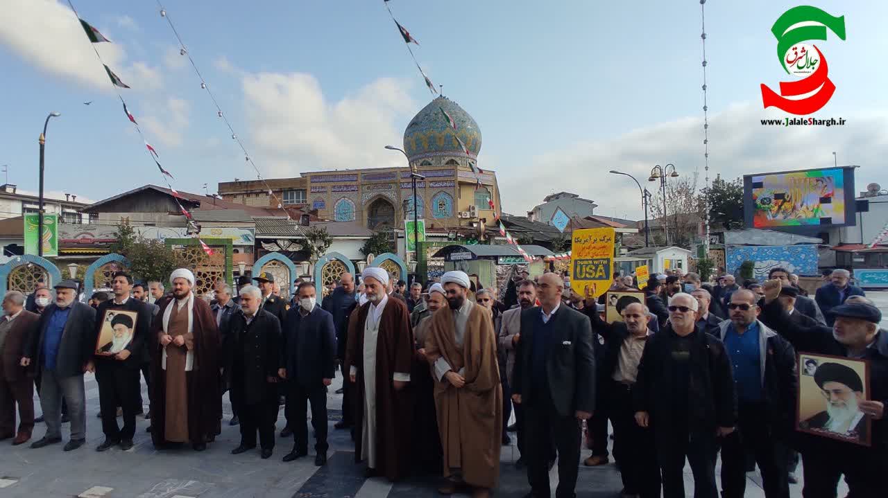 تجمع نماز گزاران شهر آستانهاشرفیه در محکومیت انتشار کاریکاتور در شارلی ابدو