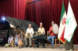 مهرواره بومی‌محلی «تی‌تی» در کانون رشت برگزارشد