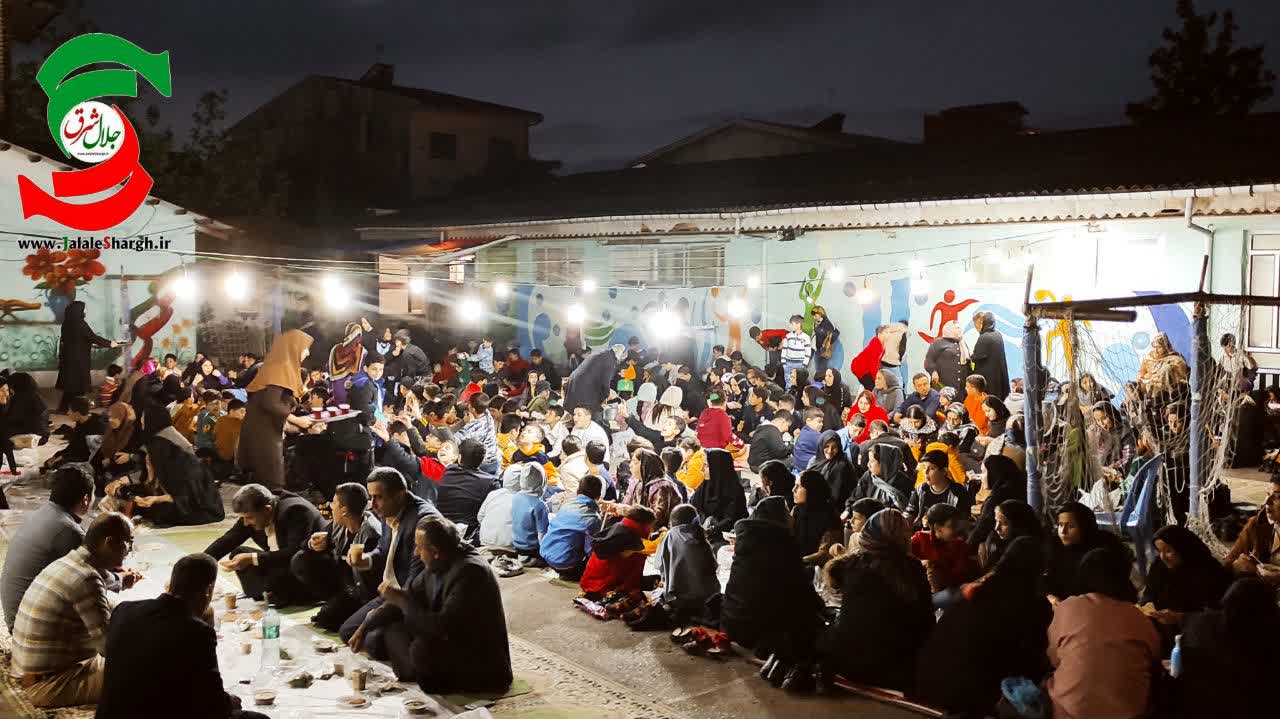 ترویج «افطاری ساده »به همت آینده سازان جامعه دبستان باقرالعلوم آستانه اشرفیه