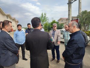 یک کار آفرین : آقایان مسئول بیاید حمایت های خود را از تولید کننده نشان دهید شاید ما هم لمس کنیم .