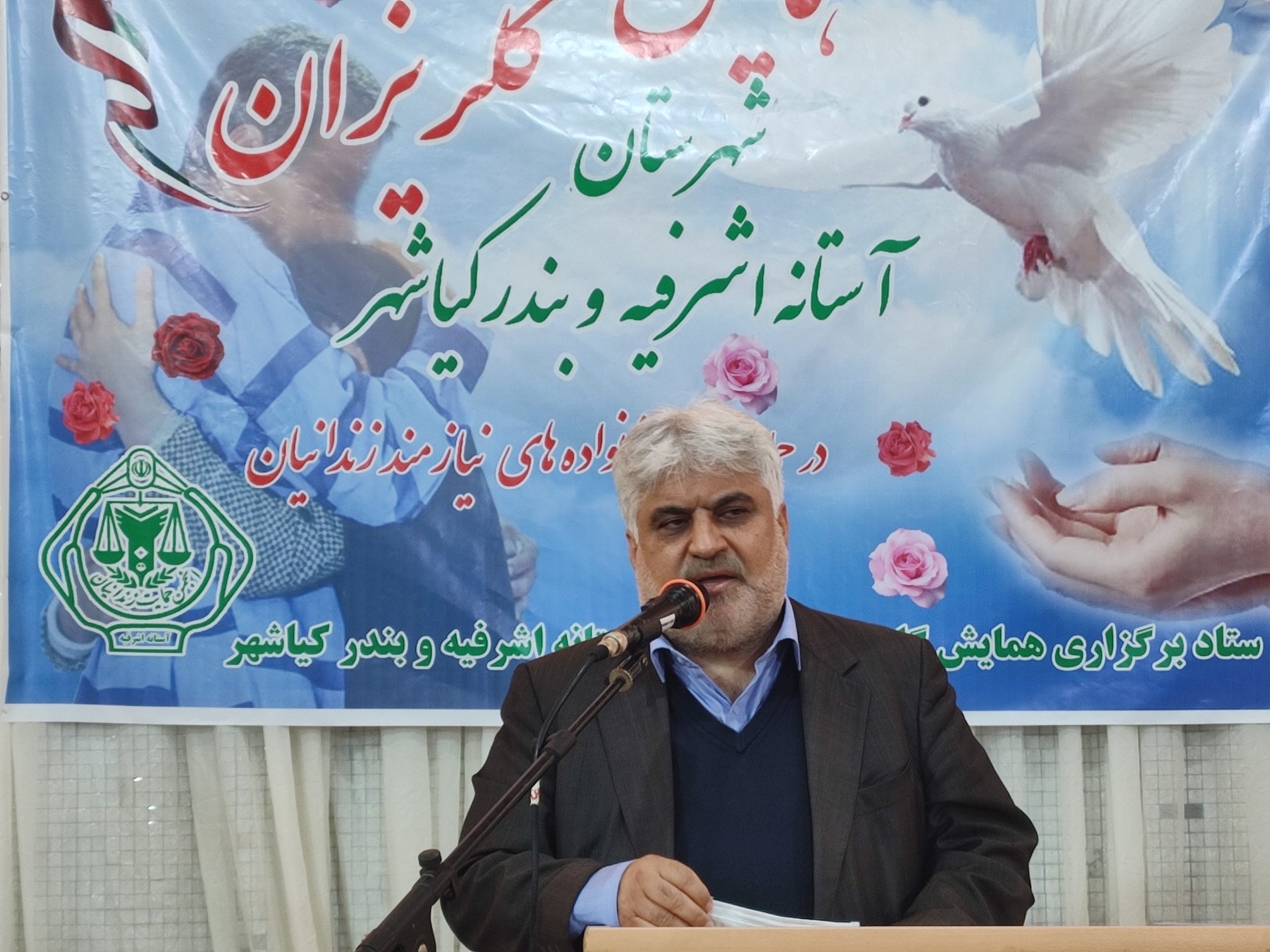 با سرمایه گذاری در مقوله اشتغال بزه های اجتماعی کاهش می یابد