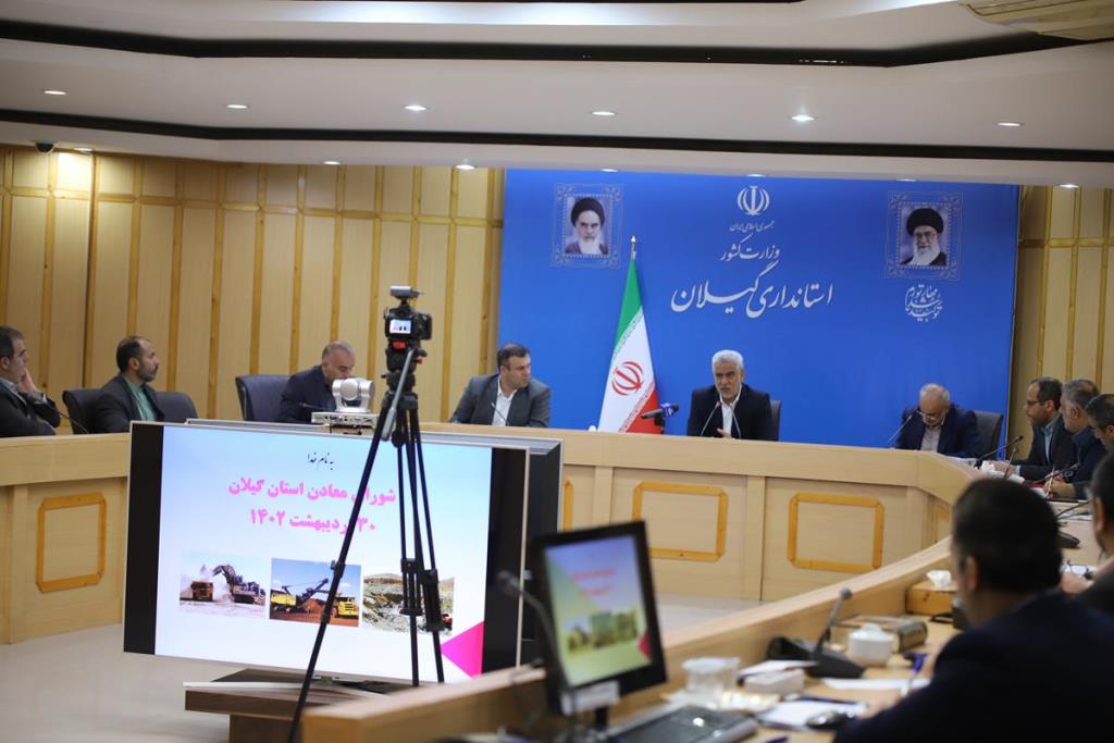 تکمیل  خط آهن کریدور شمال به جنوب برای گیلان یک فرصت تاریخی است/اجازه نمیدهم عده‌ای مانع پیشرفت گیلان شوند