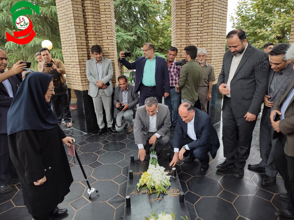 پنجاه و دومین سالگشت استاد دکتر محمد معین در آستانه‌اشرفیه شد+ عکس