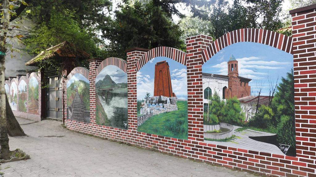 دیواره نگاری تصاویر لاهیجان قدیم تا امروز