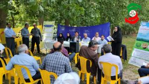 کاروان ترویجی بادام زمینی آستانه اشرفیه در روستای پرکاپشت یاورزاده