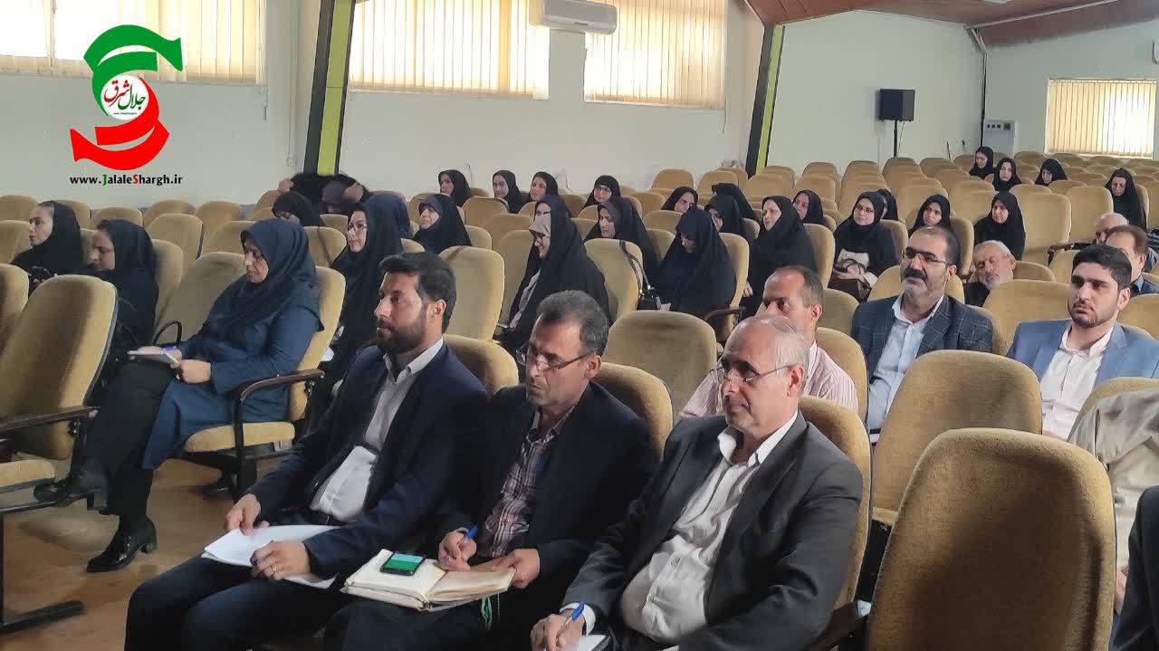 اجلاس مدیران سراسر استان گیلان در آستانه اشرفیه برگزارشد