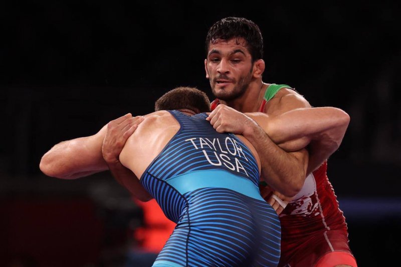 فرار یزدانی و تیلور از قرعه مرگ