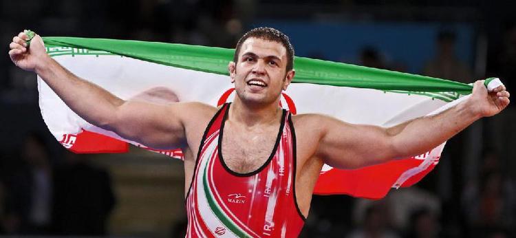 تیلور یک گام از یزدانی جلوتر بود/ قاسمپور بین ۸۶ و ۹۷ گیر کرده است