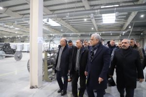 از سرمایه گذاری در حوزه صنعت کشتی سازی در بنادر گیلان حمایت می شود