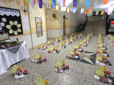 توزیع ۵۲ بسته معیشتی نوروزی بین دانش آموزان نیازمند  آستانه اشرفیه