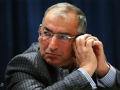 صادق زیباکلام زندانی شد