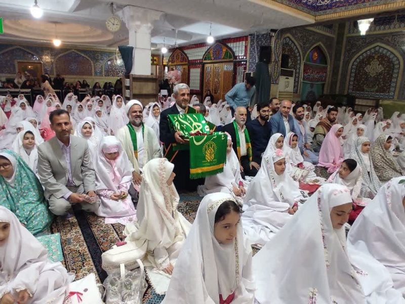 جشن تکلیف ۳۵۰ دانش آموز دختر مدارس آستانه اشرفیه برگزارشد