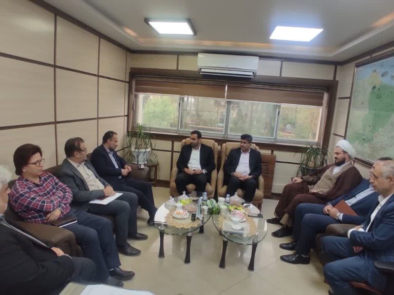 زنگ مهر و ایثار در مدارس گیلان نواخته میشود