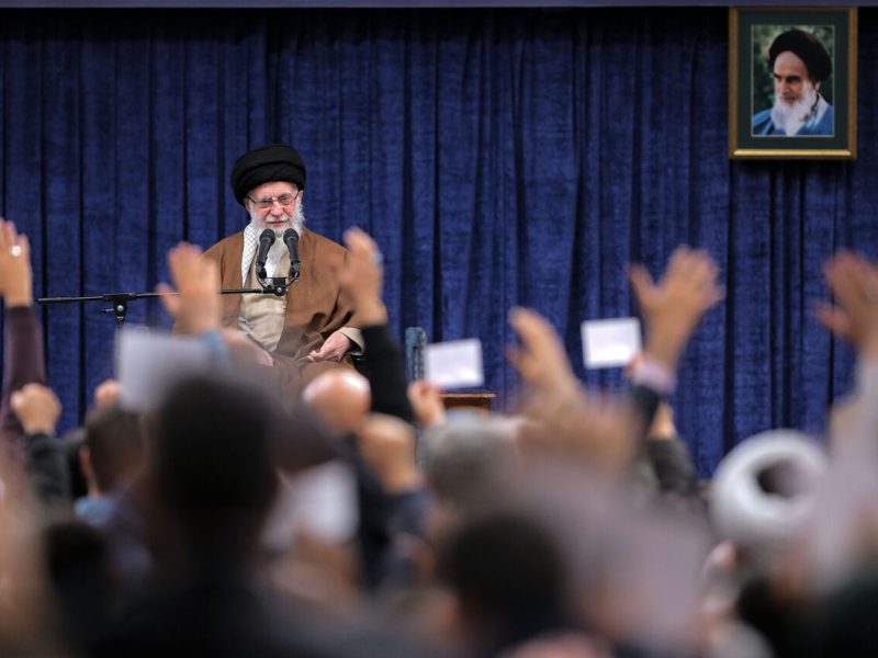 عامل اصلی اتفاق سوریه اتاق فرمان آمریکا و اسرائیل است/ایران قوی،‌ مقتدرتر خواهد شد/جبهه‌ مقاومت آمریکا را از منطقه اخراج خواهد کرد