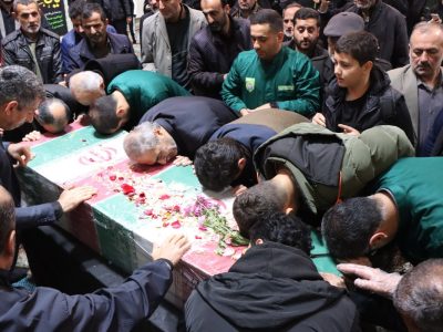 گزارش تصویری از وداع مردم شهر آستانه اشرفیه با یک شهید گمنام+فیلم