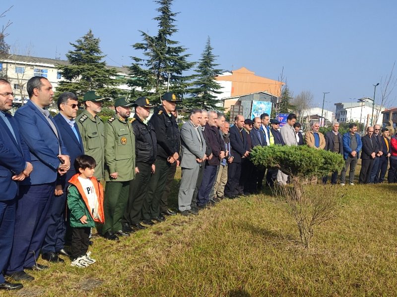 گزارش تصویری از نخستین روز دهه فجر در شهر آستانه اشرفیه