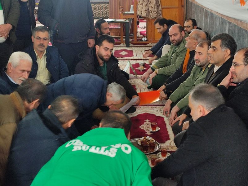 برگزاری میز خدمت جهادی و ویزیت رایگان در روستای انبارسر کیاشهر+ عکس