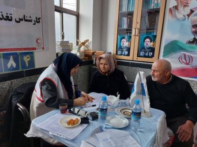 کاروان سلامت جمعیت هلال احمر شهرستان آستانه اشرفیه در روستای دهسر به مناسبت دهه فجر