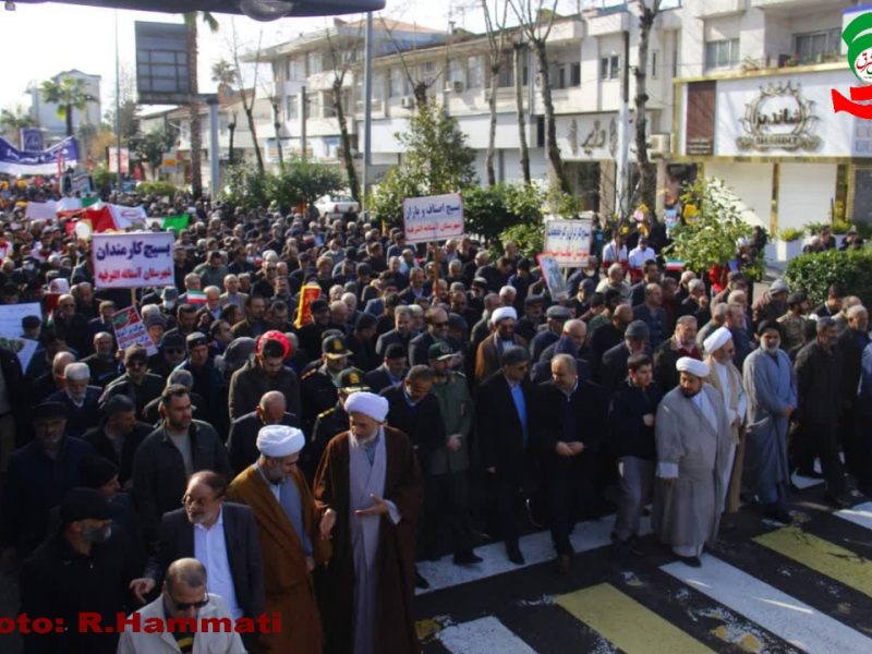 راه پیمایی ۲۲ بهمن شهر آستانه اشرفیه به روایت تصویر۲