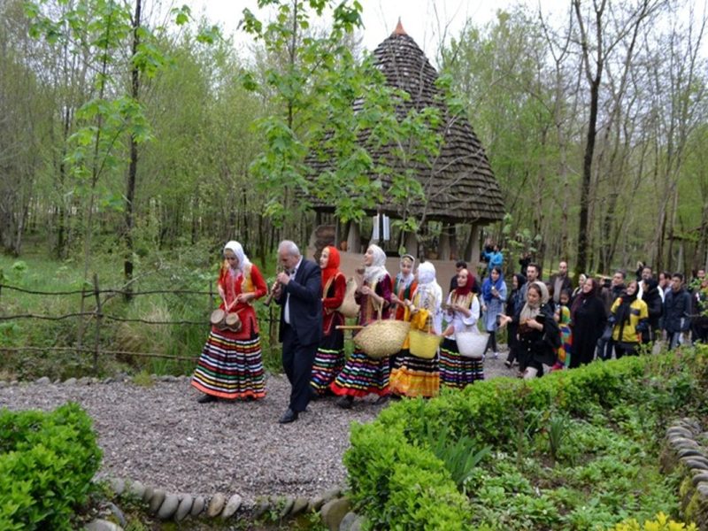گیلان؛ بهشت گردشگری ایران زمین /«دستک» نمونه ای برای گردشگری خوراک