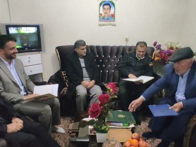 دیدار نوروزی جمعی از مسئولان شهرستان آستانه اشرفیه با خانواده شهدا