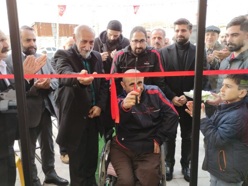 افتتاح یک صد و پنچاه و سومین فروشگاه افق کوروش در روستای توریستی اشمان کماچال شهرستان آستانه اشرفیه