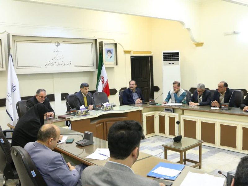 گرامیداشت دهه کرامت با محوریت استقبال از کاروان «زیر سایه خورشید» در آستانه اشرفیه و بندر کیاشهر برگزارشد‌