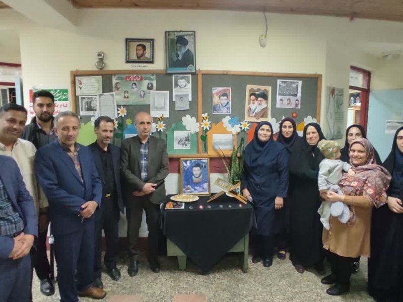 برگزاری ضیافت افطاری به یاد شهید حجت پرسه در آستانه اشرفیه