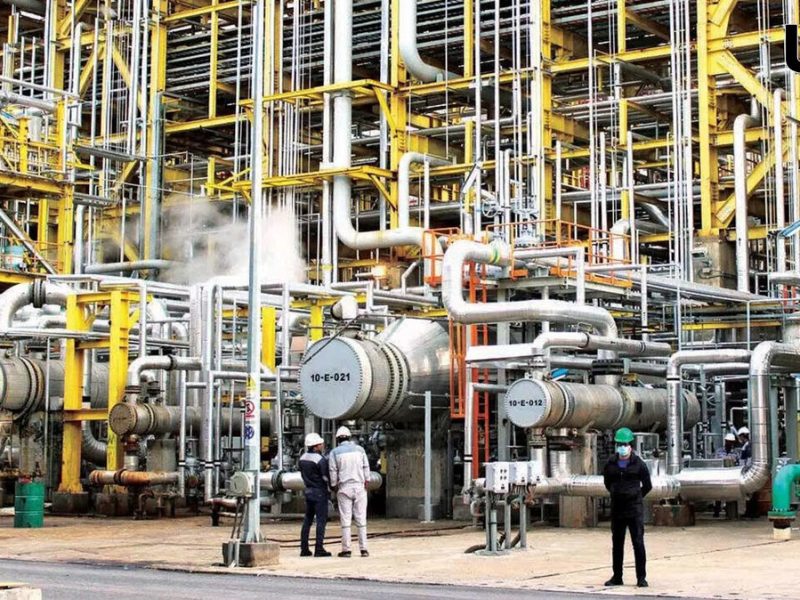 فیش حقوق های نجومی ۹ دستگاه دولتی فاش شد / این مدیران بیش از ۱۰ برابر حداقل حقوق کارمندان دریافتی دارند!