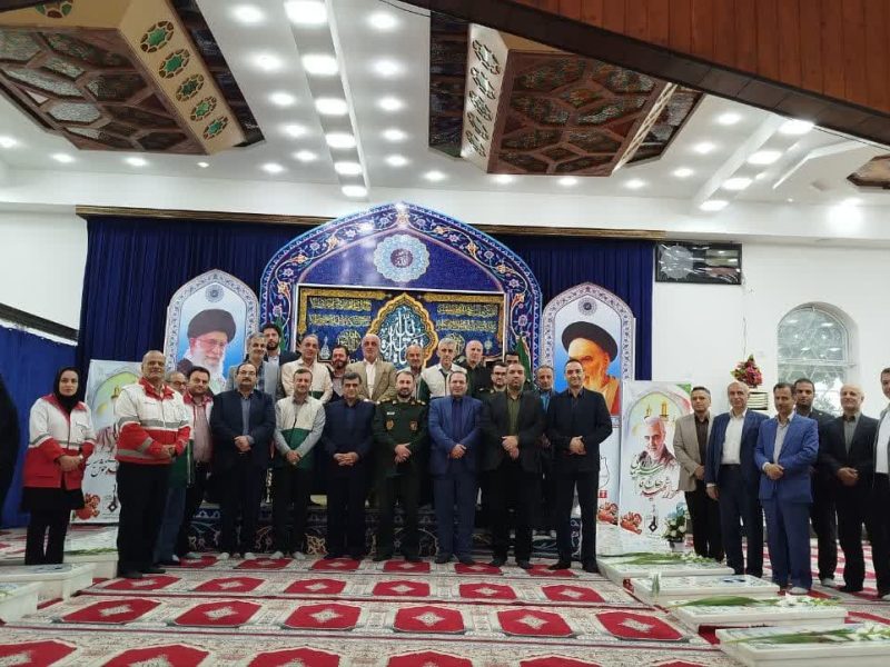 گلزار شهدای آستانه اشرفیه گلباران شد