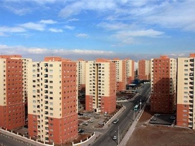 پروژه‌های مسکن استان طبق برنامه به انجام می رسد