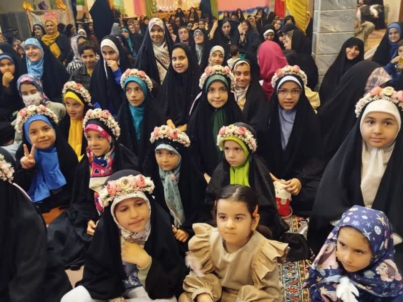 گزارش تصویری از برگزاری جشن میلاد حضرت معصومه (س)و گرامیداشت روز دختر در آستانه اشرفیه