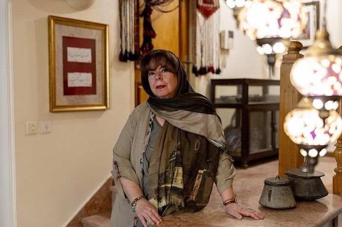 گفت‌وگو با بئاتریس سالاس مترجم اسپانیایی شاهنامه؛ شاهنامه، شفای جهان آشفته