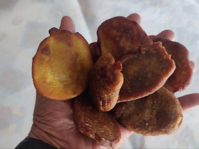 آئین کاکا ( کَکِ)پزی،میزبانی بانوان محله جسیدان آستانه از عزاداران حسینی