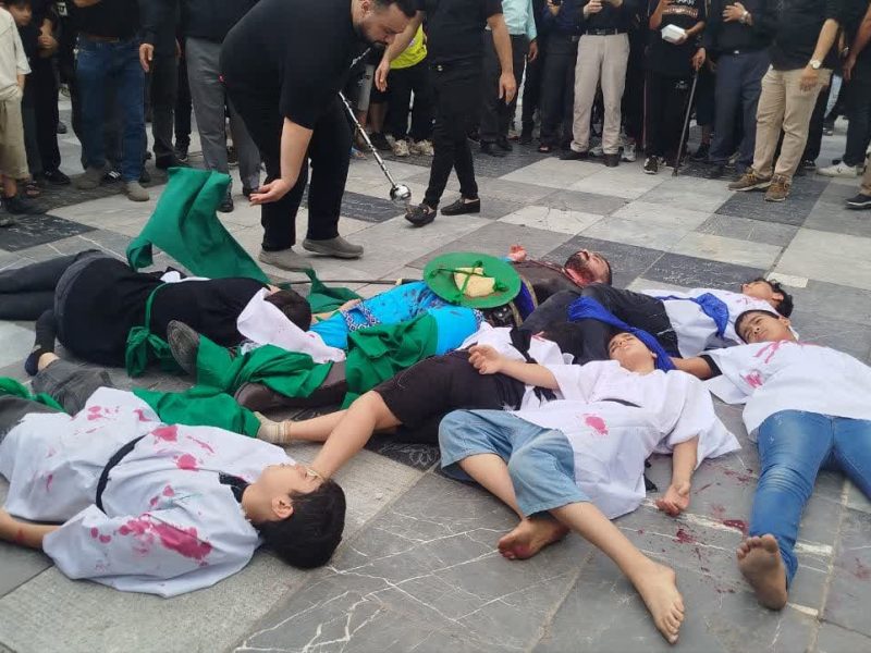 جلوه های زیبا  از آئین آتش زدن خیام در آستانه اشرفیه ( فیلم)