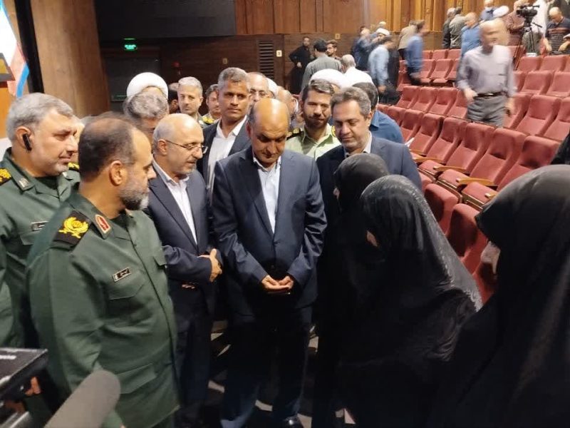 حماقت دشمن از نخواندن تاریخ ایران است