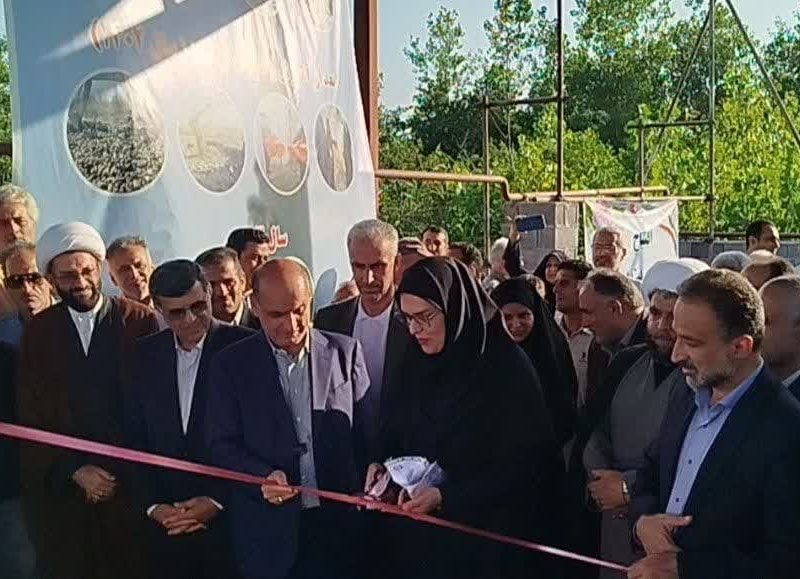 با مشارکت دهیاران، مطالبات مردم و محیط‌زیست را همزمان پیگیری می‌کنیم + عکس و فیلم