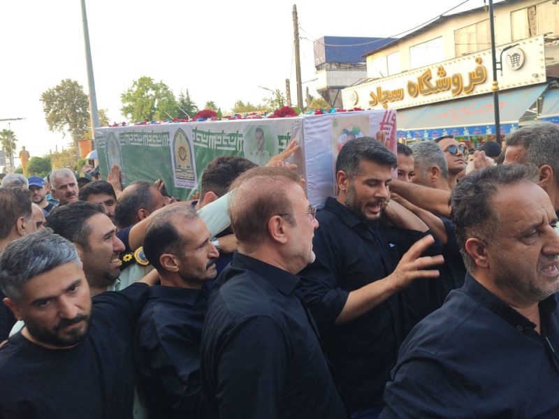 گزارش تصویری از تشییع پیکر مدافع امنیت شهید مجید کاظم پور+ فیلم