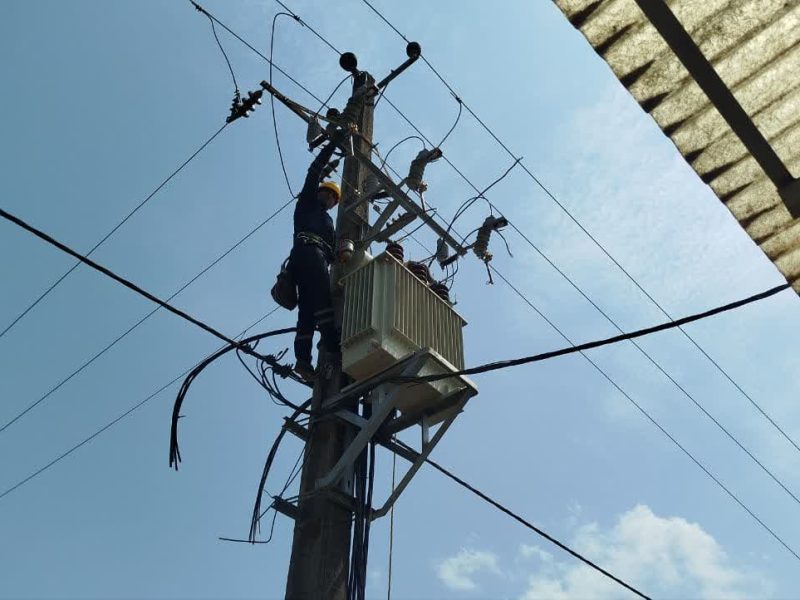 نصب ۷۰ ترانسفورماتور برای تقویت شبکه برق شهری و روستایی