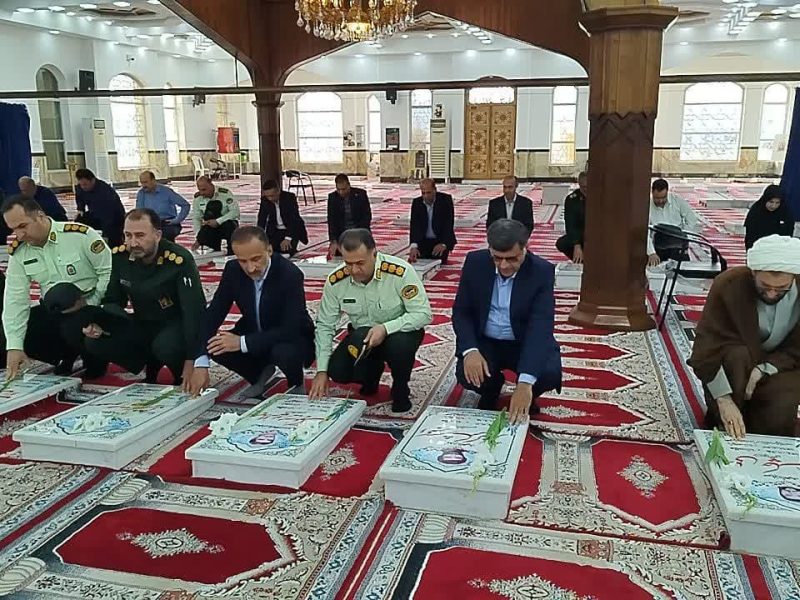 برافراشتن پرچم و گل افشانی گلزار  شهیدان  در آستانه اشرفیه