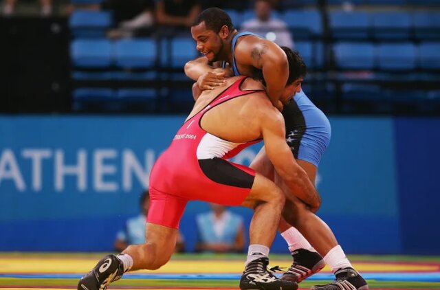 ستاره کشتی آمریکا: گریه کنان از علیرضا حیدری شکست خوردم