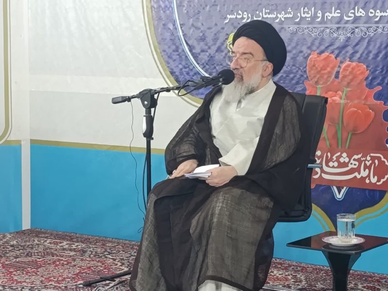 امید استکبار با مدیریت ولی فقیه ناکام است