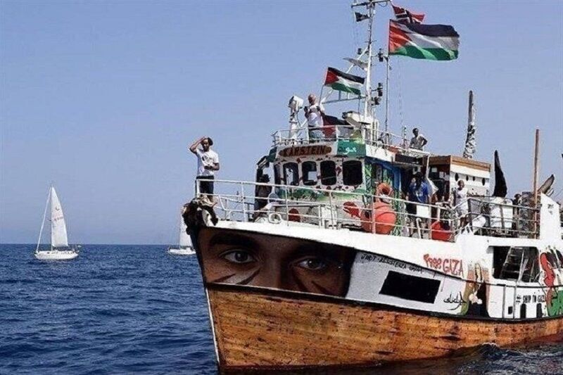 ۴۷۳ تن از فعالان ” الصمود ” را تل آویو بازداشت کرد / ادامه حرکت ناوگان جهانی به غزه
